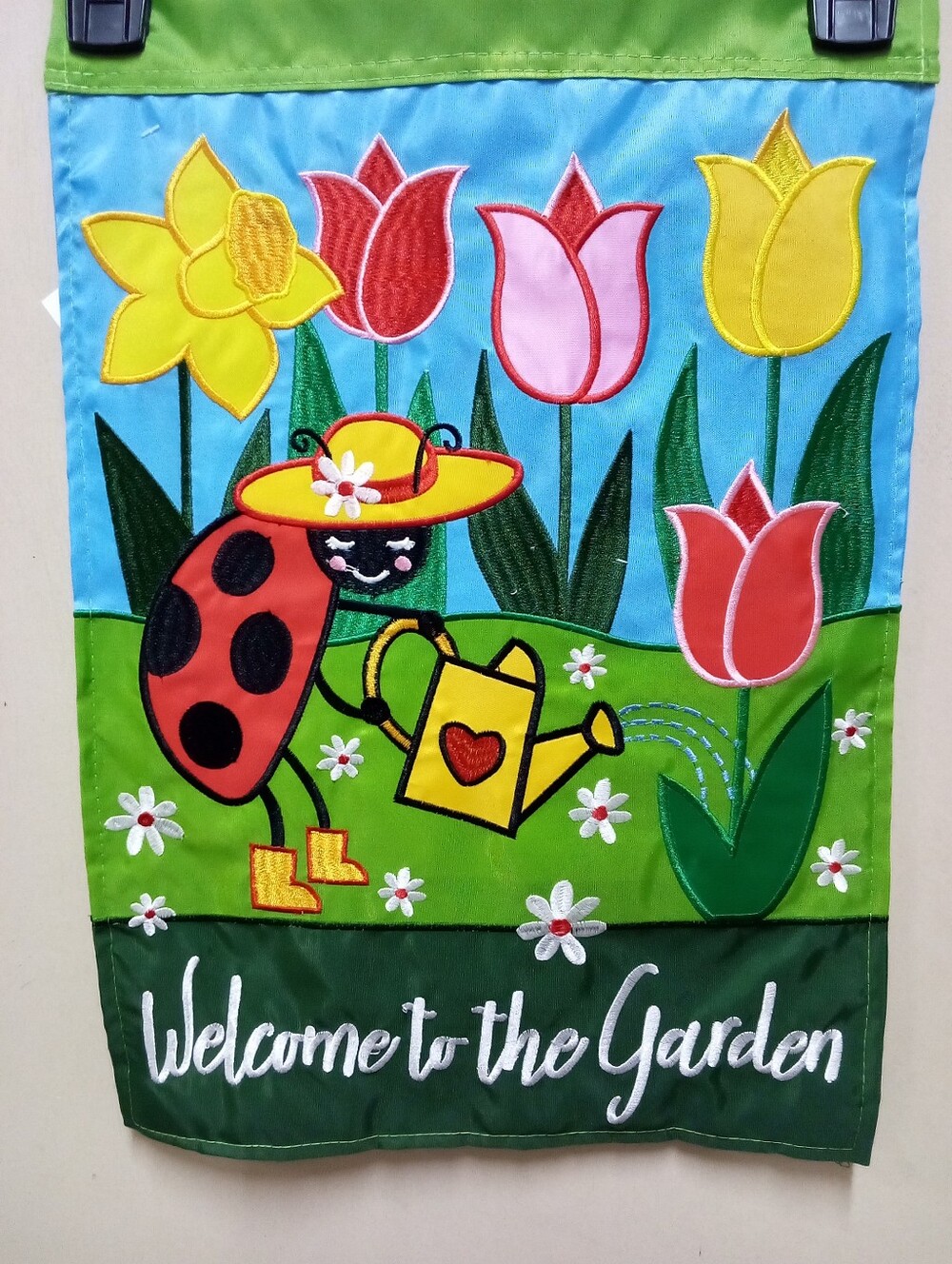 Ladybug 🐞 Welcome Garden Flag